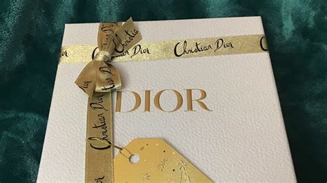 dior gift wrap|dior complimentary gift wrapping.